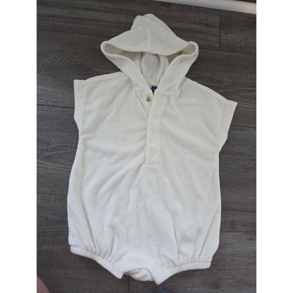 Old‎ navy baby boy romper 6-12 mos